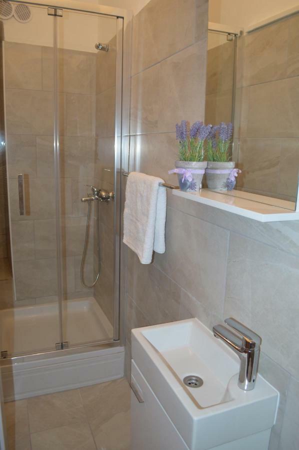Studios & Apartments Porto Zadar Dış mekan fotoğraf